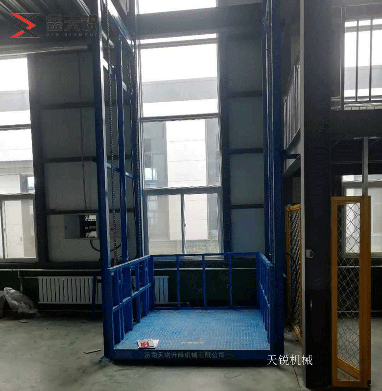 新余导轨式升降机验收合格