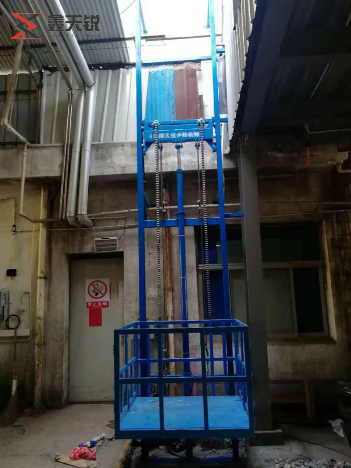 新余导轨式升降货梯